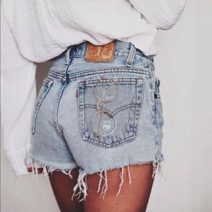 Distressed Levi’s shorts!